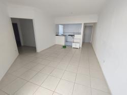 #AP00281 - Apartamento para Locação em Caraguatatuba - SP - 2
