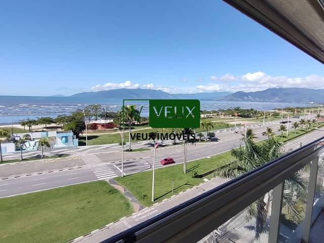 Apartamento para Venda em Caraguatatuba - 2