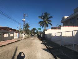 Casa para Venda em Caraguatatuba - 4