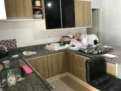 Casa para Venda em Caraguatatuba - 4