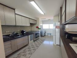 Apartamento para Venda em Caraguatatuba - 5