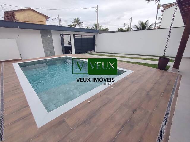 Casa para Venda em Caraguatatuba - 3