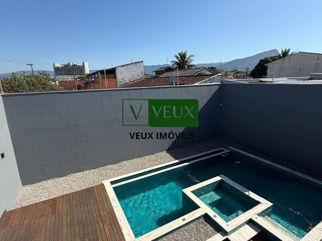 #1071 - Casa para Venda em Caraguatatuba - SP - 2