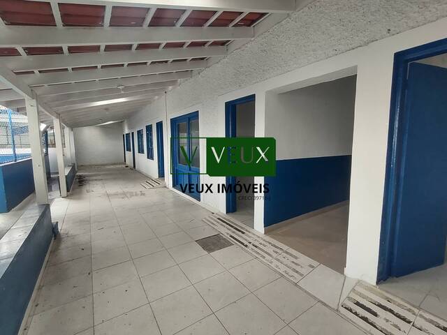 #1083 - Ponto Comercial para Locação em Caraguatatuba - SP - 2