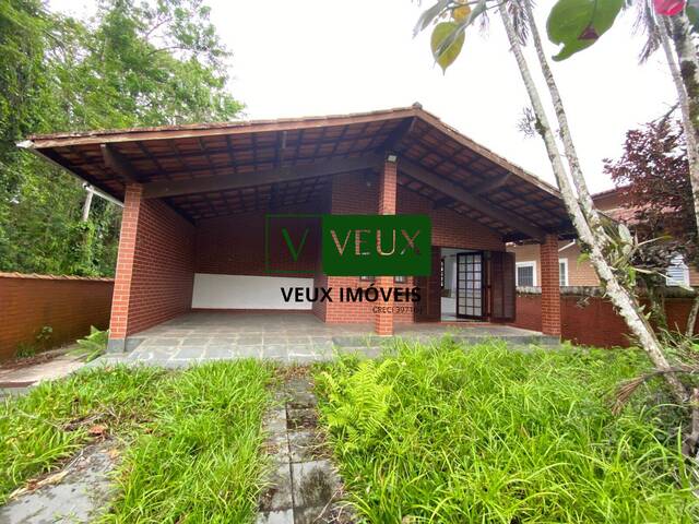 #1085 - Casa para Venda em Caraguatatuba - SP - 2