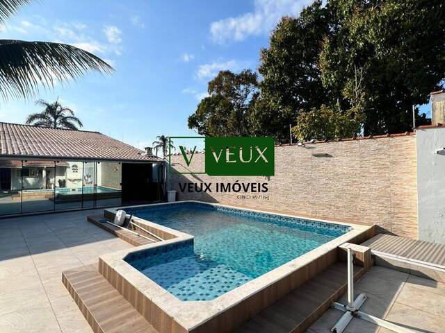 Locação em PRAIA DAS PALMEIRAS - Caraguatatuba