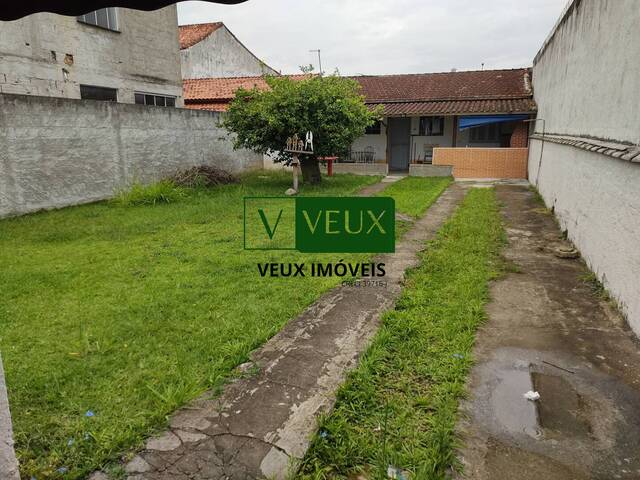 #1098 - Casa para Venda em Caraguatatuba - SP - 2