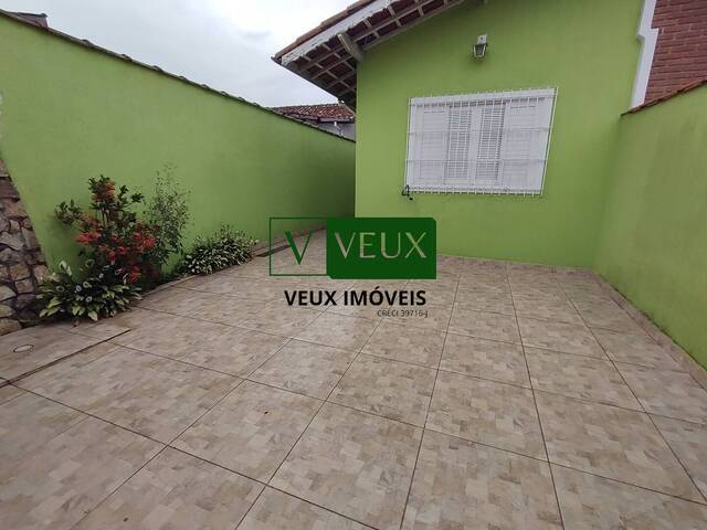 #1099 - Casa para Venda em Caraguatatuba - SP - 2