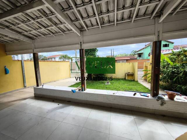 Casa para Venda em Caraguatatuba - 3