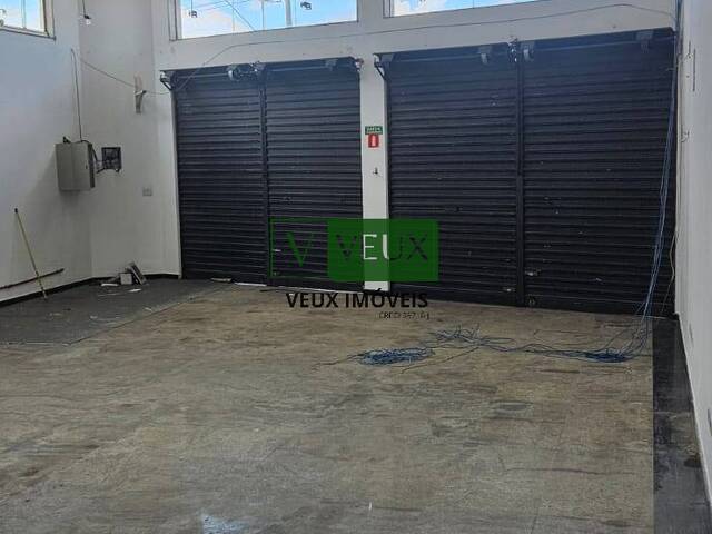 Sala para Locação em Caraguatatuba - 2