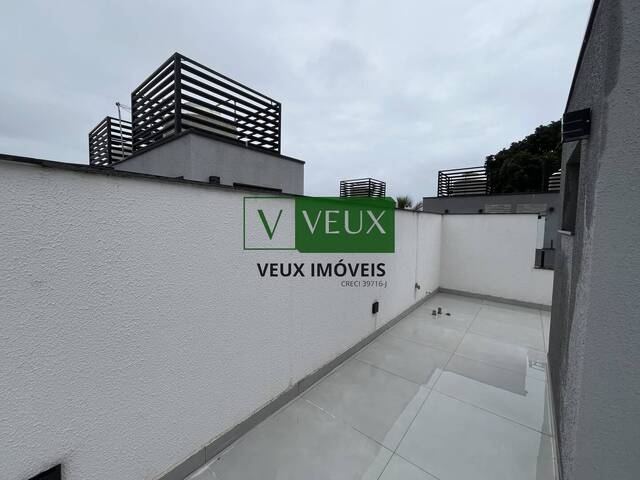 Casa para Venda em Caraguatatuba - 2