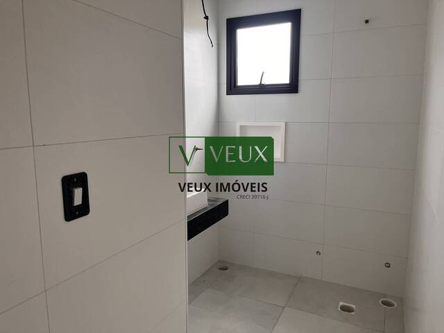 Casa para Venda em Caraguatatuba - 5