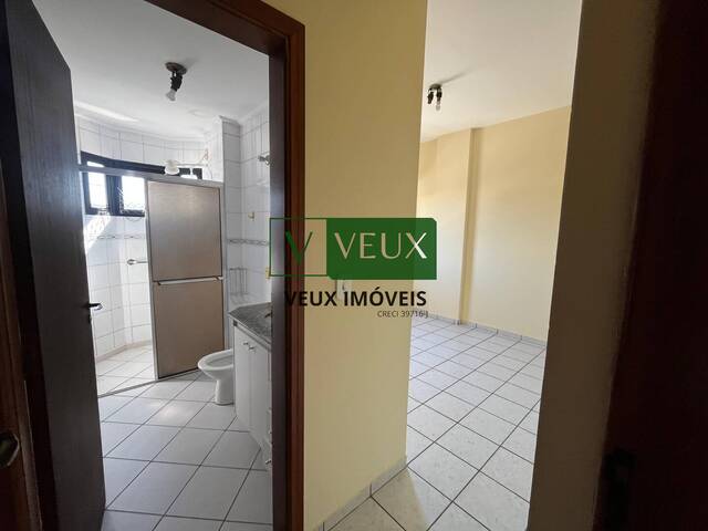 Apartamento para Venda em Caraguatatuba - 2