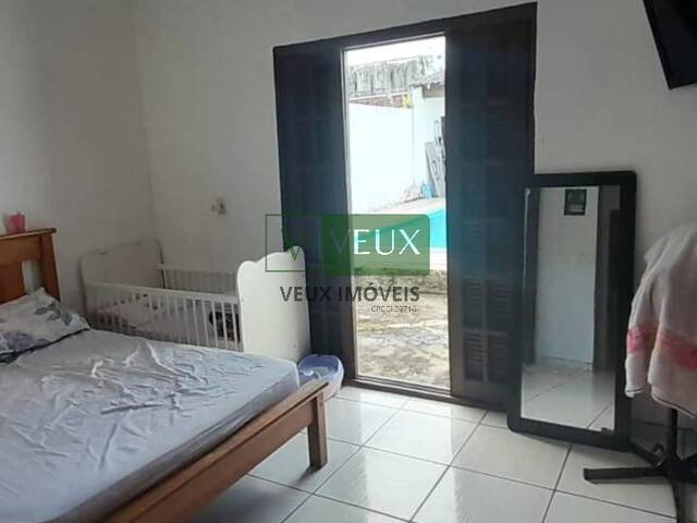 Casa para Venda em Caraguatatuba - 4