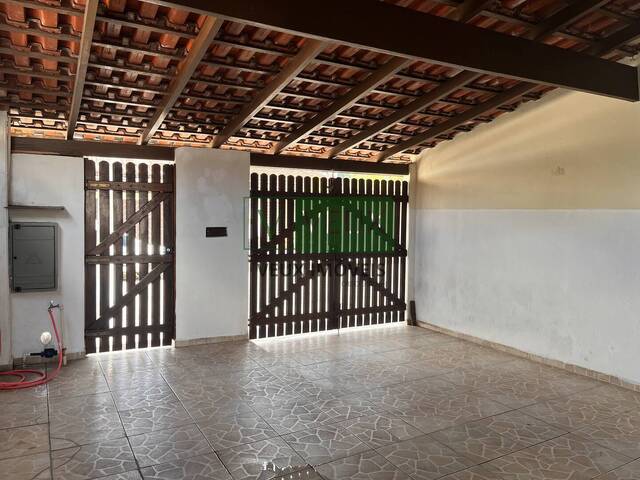 Casa para Venda em Caraguatatuba - 5