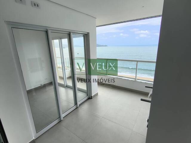 Apartamento para Venda em Caraguatatuba - 5