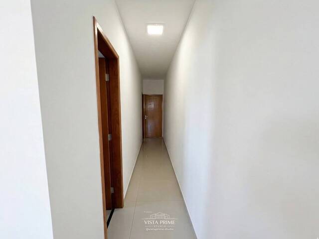 #1237 - Casa para Venda em Caraguatatuba - SP - 2