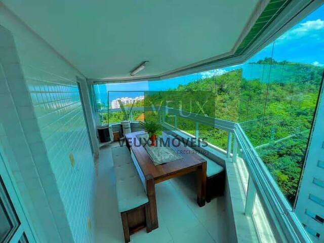 Apartamento para Venda em Caraguatatuba - 2