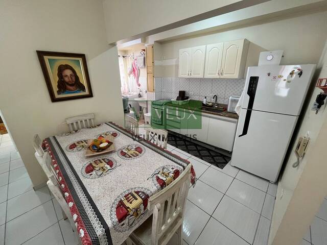 Apartamento para Venda em Caraguatatuba - 4