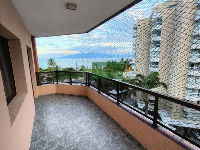 Apartamento para Venda em Caraguatatuba - 2