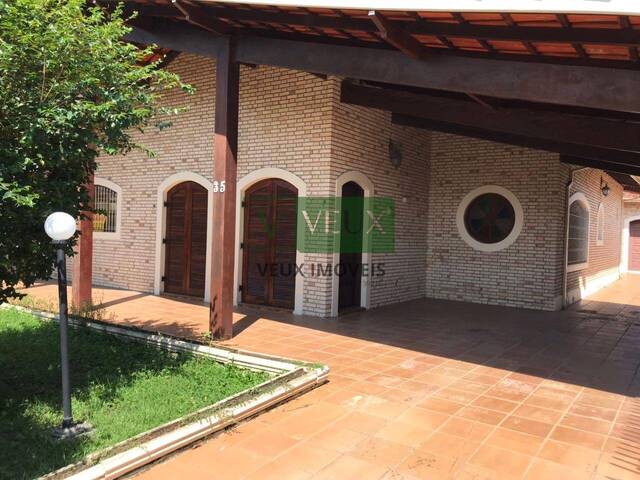 Locação em PARQUE BALNEÁRIO POIARES - Caraguatatuba