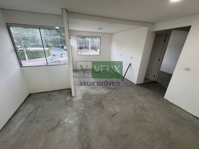 Sala para Locação em Caraguatatuba - 2