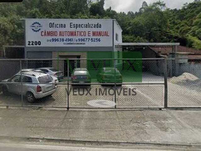Locação em RIO DO OURO - Caraguatatuba