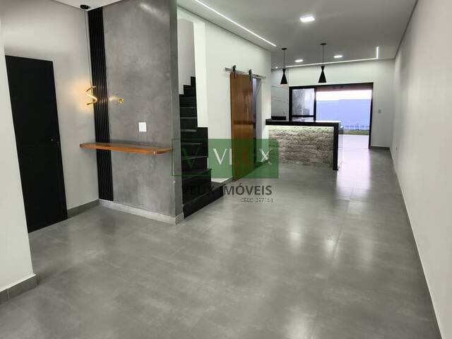 Casa para Venda em Caraguatatuba - 4