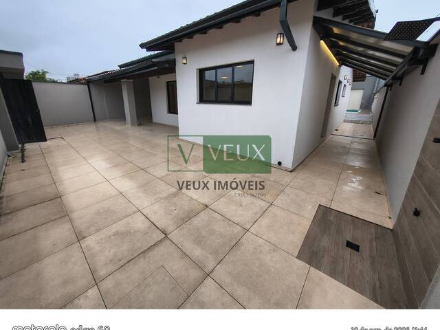 Casa para Venda em Caraguatatuba - 5