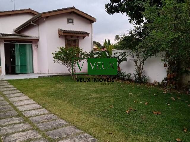 Casa para Venda em Caraguatatuba - 3
